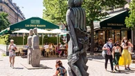 "Je revis !" ou "Je vais garder le masque" : les Parisiens tantôt ravis, tantôt surpris par la fin du port du masque à l'extérieur