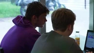 Éducation : à l’approche de leur stage obligatoire en classe de seconde, des lycéens cherchent encore