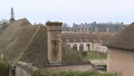 Réfugiés transférés vers l'Hexagone : un château des Yvelines accueille près de 200 migrants