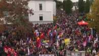 Hôpital : à Carhaix, les habitants manifestent contre les restrictions d'accès aux urgences