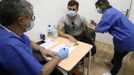 DIRECT. Vaccination contre le Covid-19 : les adolescents devront être accompagnés d'un de leurs parents