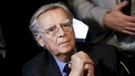 Mort de Bernard Pivot : "Les Français perdent le plus grand prof de lettres qu'on ait jamais eu", salue l'écrivain Philippe Labro