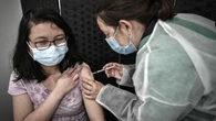 Covid-19 : lancement d'un essai en France sur l'interchangeabilité des vaccins à ARN messager