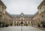 Une centaine de personnes se rassemblent à Amiens contre l'arrêté anti-mendicité pris par la ville