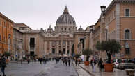 La basilique Saint-Pierre de Rome, l'église catholique la plus grande au monde, mise à nu par l'intelligence artificielle