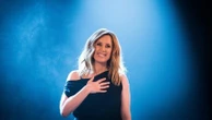 "Je n'ai jamais créé de sentiment tiède" : Lara Fabian évoque une chanson qui lui ressemble, "La Différence"