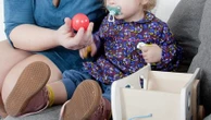 On vous explique la location de jouets, cette nouvelle pratique aux avantages écologiques et pédagogiques