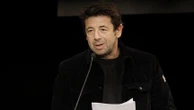 Patrick Bruel, Yvan Attal et Charlotte Gainsbourg réunis pour une soirée contre l'antisémitisme à Paris