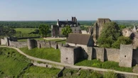 Vacances : escale à Sainte-Suzanne, joyau médiéval et belle surprise des routes de Mayenne