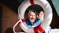 Bruno Podalydès : "Les tourments du monde m'accablent aussi, mais j'essaye de résister par l'humour "