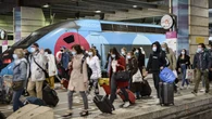 Grèves à la SNCF et à Aéroports de Paris : vos trajets de ce début juillet risquent-ils d'être compromis ?