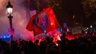 Le chauffeur de VTC qui a blessé trois personnes le soir du match PSG-Arsenal , a "paniqué" et va porter plainte pour des "menaces", selon son avocat