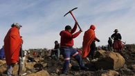 Afrique du Sud : des milliers de personnes rêvent de trouver des diamants bruts dans une province de l'Est du pays