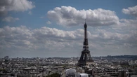 Tourisme : la ville de Paris désertée par les visiteurs étrangers