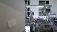 La France compte moins de 10 000 malades du Covid-19 à l'hôpital, un première depuis mi-octobre