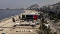 Madonna s'apprête à donner un méga-concert gratuit sur la plage de Copacabana pour clôturer sa tournée mondiale