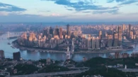 Chine : Chongqing, une ville cyber-punk et tentaculaire