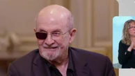 Agression de Salman Rushdie : "J'ai l'impression que la colère vous fait reculer", affirme l’écrivain