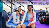 Les Françaises Anne-Sophie Centis et Elise Delzenne ont été disqualifiées en cyclisme sur piste après avoir cru, à tort, à un problème mécanique