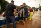 Les inondations au Brésil ont fait au moins 55 morts et contraint près de 70 000 personnes à quitter leur domicile
