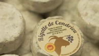 Fromages au lait cru : la production compliquée par la hausse des températures