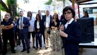 Festival d'Avignon : "Nous aussi on a des casseroles !", la CGT-Spectacle manifeste à l'arrivée de Rachida Dati