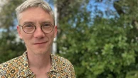 "C'est un homme assez ordinaire qui a une ambition, mais le costume est trop grand pour lui" : Swann Arlaud joue un fonctionnaire sous Vichy dans "Notre Salut" d'Emmanuel Marre, en compétition à Cannes