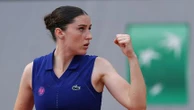 Roland-Garros 2025 : Elsa Jacquemot crée la sensation face à Alycia Parks, et rejoint Lois Boisson au troisième tour