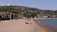 Vacances d'été : les touristes posent leurs valises