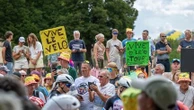 Tour de France femmes : "Je suis très heureuse de voir l'engouement populaire", confie la directrice de la compétition Marion Rousse