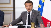 Droits de douane entre l'UE et les Etats-Unis : "Ce n'est pas la fin de l'histoire, nous n'en resterons pas là", assure Emmanuel Macron en Conseil des ministres