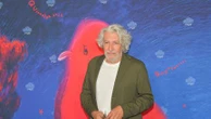Un "coup de pression à deux balles" : Alain Chabat déplore les menaces du patron de Canal+