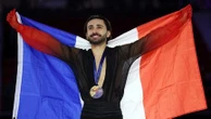 Patinage artistique : à trois mois des Jeux de Milan, Kevin Aymoz remporte son premier titre du circuit des Grands Prix