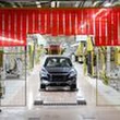 Comment la Chine écrase la concurrence sur le marché de la voiture électrique, aidée par la flambée des prix des carburants