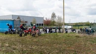 Rodéos en zone rurale : "On compte parfois jusqu'à cent personnes sur certaines parcelles", constate un agriculteur du Val-d'Oise