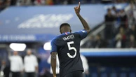 Football : "Il aurait mérité une fin de carrière différente, mais il peut être fier de tout ce qu'il a accompli", salue Didier Deschamps après l’annonce de la retraite de Samuel Umtiti