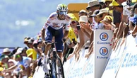 Tour de France 2025 : avec le Français Jordan Jegat aux portes du top 10, TotalEnergies se prend à jouer le classement général