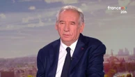 Vote de confiance : "Une dissolution, ça ne résout absolument rien", martèle François Bayrou dans le "20 heures" de France 2