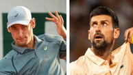 Roland-Garros 2026 : le Français Valentin Royer passe au révélateur Novak Djokovic... Suivez et commentez le match du 2e tour avec nous