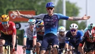 Critérium du Dauphiné 2025 : le Britannique Jake Stewart s'offre la 5e étape à Mâcon après un sprint massif, Remco Evenepoel toujours maillot jaune