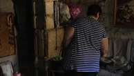 "C'est la quatrième année que l'on vit dans une cave" : la difficile vie des habitants dans le Donbass contrôlé par les Russes