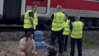 "On est restés toute la nuit dans le train" : 841 passagers bloqués dans un train Trenitalia sans eau ni climatisation