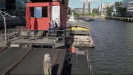 Hôtels exceptionnels : à Hambourg, passez la nuit dans une grue avec vue sur le port