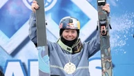 Ski freestyle : vice-championne olympique mais insuffisamment remise d'une violente chute, Tess Ledeux déclare être incertaine pour les JO d'hiver 2026