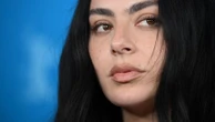 Le premier grand rôle au cinéma de la chanteuse Charli XCX dans "Eruption", un film à petit budget