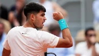 Roland-Garros 2025 : Carlos Alcaraz se sort des griffes de Ben Shelton après un combat spectaculaire de plus de trois heures en huitièmes de finale
