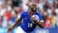 Médaillé olympique, victime d'une grave blessure à la tête... Trois choses à savoir sur Jean-Philippe Mateta, appelé pour la première fois à 28 ans avec la France