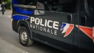 Des cambrioleurs dérobent des sacs de luxe lors d'un braquage à la voiture-bélier à Paris, le préjudice estimé à 200 000 euros