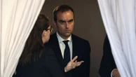 Crise politique : "On s'y perd, le spectateur-citoyen se lasse de cette complication", décrypte François Pérache, auteur de fictions politiques
