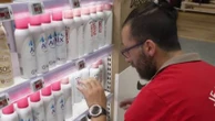 Vacances : glaces, brumisateurs, antimoustiques... Les produits de l'été ont la cote